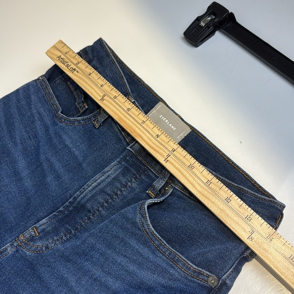 Everlane High Rise Blue Jeans Classic Fit Size 28 - Picture 6 of 9